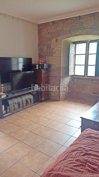 Foto fa83188f-3b63-41d4-9fb2-682e080f8c6e. Masia a barrio viérnoles 43 a Nueva Ciudad Torrelavega