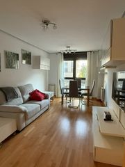 Appartement  Calle eusebio santamaría 3c. Venta piso 2 habitaciones zona peñacastillo, con plaza de garaje