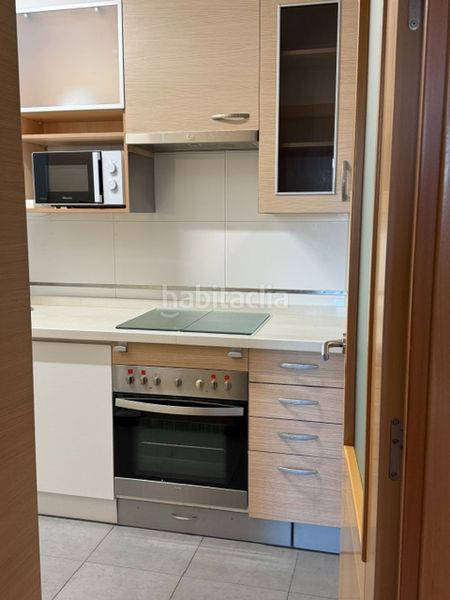 Foto 3461c917-954f-47e9-be97-3ffd61c46150. Appartamento in calle eusebio santamaría 3c in Peñacastillo - Nueva Montaña Santander