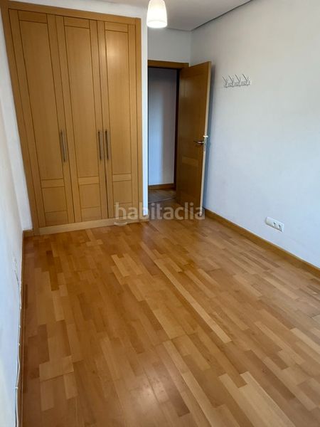 Foto fef12ed6-146f-4cc5-a4d5-cba3a772a08b. Appartamento in calle eusebio santamaría 3c in Peñacastillo - Nueva Montaña Santander