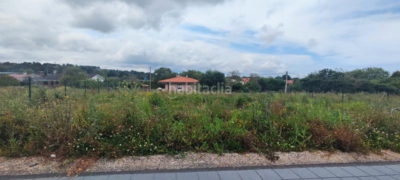 Foto b7ad7080-3acd-46de-9088-42b3e47097cb. Terreny residencial a camino de los maizales 308 a Gijón