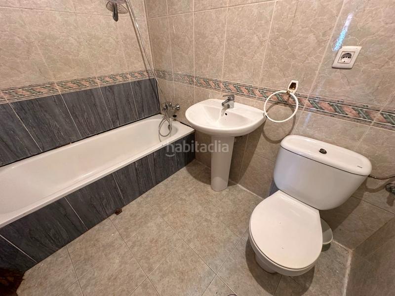 Foto 3bc7a51d-fb76-490f-94df-135399428ad0. Pis amb calefacció aparcament a Montevil Gijón