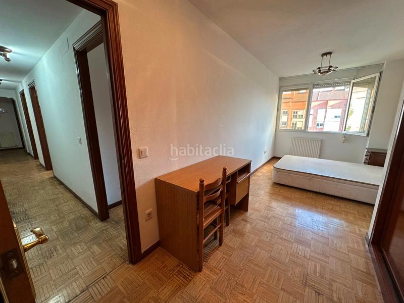 Foto 5d92f9ee-d948-439b-ba24-c6af4619bbeb. Pis amb calefacció aparcament a Montevil Gijón