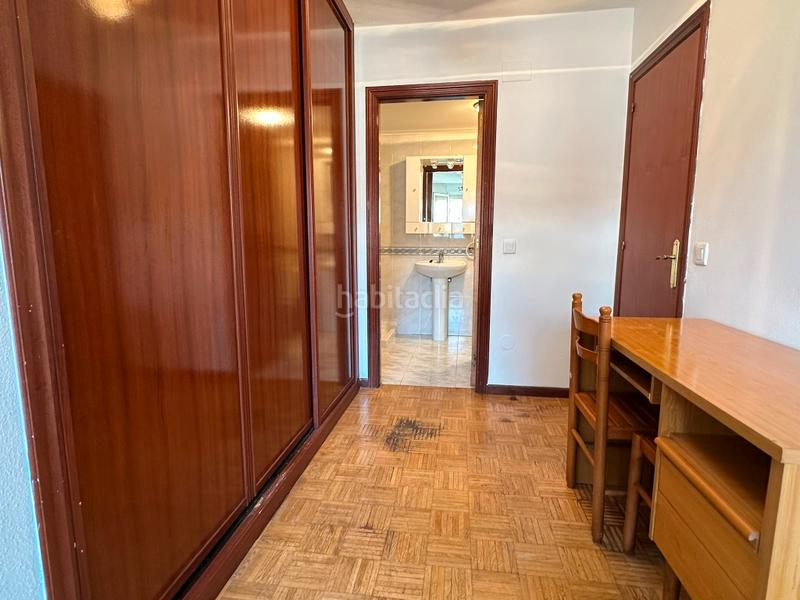 Foto d1f8a78b-2300-42fb-8f65-26ab410a10af. Pis amb calefacció aparcament a Montevil Gijón