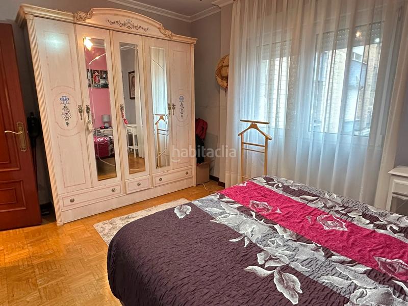 Foto 765efadc-6a62-44a0-99dd-61f0f1071a71. Etagenwohnung mit heizung in Pumarín Gijón