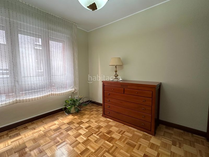 Foto 3f837574-27c6-4ada-ac97-695a7602e6a7. Piso  de 3 dormitorios con ascensor y terraza en Gijón