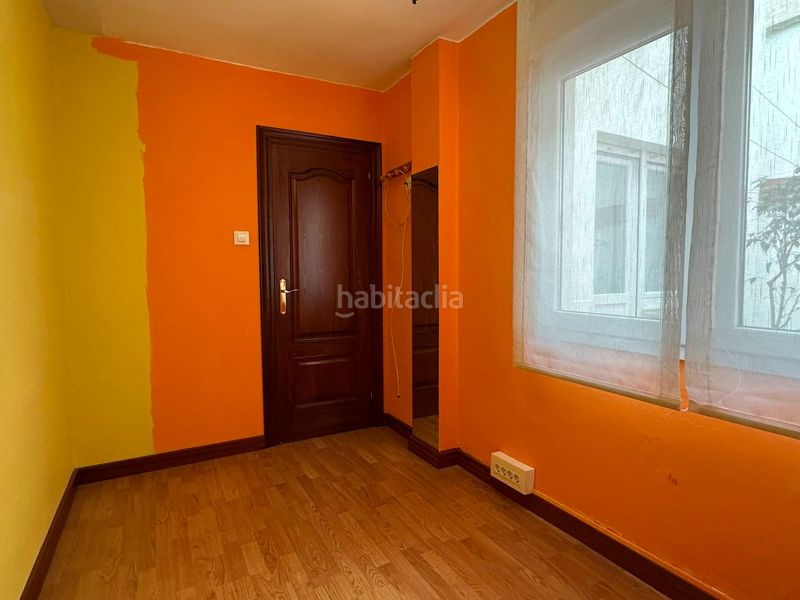 Foto 76f9082f-a02b-4aa8-a5e4-b49ca562bea8. Piso  de 3 dormitorios con ascensor y terraza en Gijón