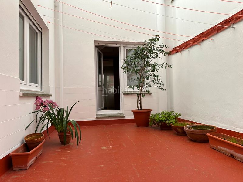 Foto 975a474b-d9f9-4c10-92aa-68ef9ec97761. Piso  de 3 dormitorios con ascensor y terraza en Gijón