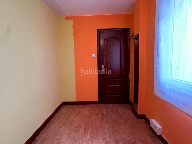 Foto a94e538e-3f5f-47c7-92bc-0fad1fffa601. Piso  de 3 dormitorios con ascensor y terraza en Gijón