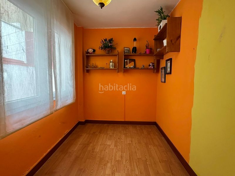 Foto dda34431-8fa0-4026-83d2-ce45066e62a3. Piso  de 3 dormitorios con ascensor y terraza en Gijón