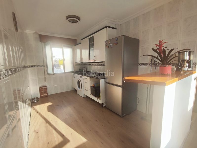 Foto 58abffb1-e11b-4346-a9b4-60baf5cea089. Pis a calle duque de rivas 11 a El Coto Gijón