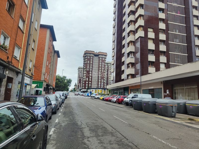 Foto fa245124-4bd1-4358-83b4-59e6f7da3b30. Pis a Pumarín Gijón