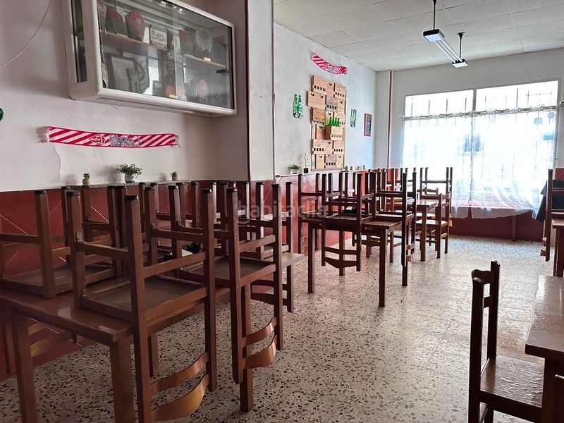 Foto 78858985-e9d5-42e7-bd0d-0d7de82e880a. Lloguer local comercial a Pumarín Gijón
