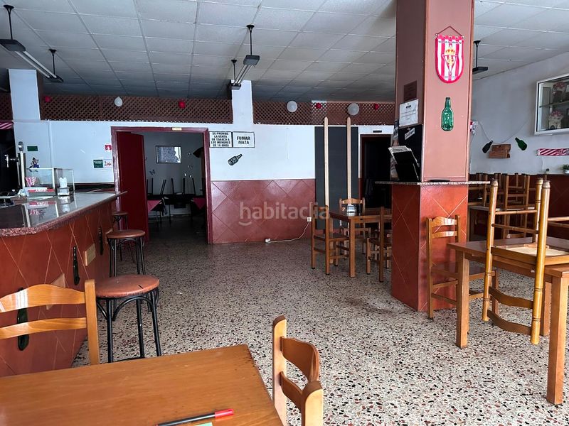 Foto c608486a-f63b-4090-8140-c9d834639e3b. Lloguer local comercial a Pumarín Gijón