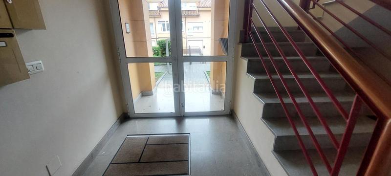 Foto d04b2565-0109-44b3-a598-41cf041b8eb6. Planta baixa a barrio san juan 1 a Boo Piélagos