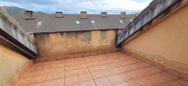 Foto b019237c-dba5-4efb-9253-9e33dfa351b4. Casa adosada en calle ria de solia 9 chalet astillero en Astillero (El)