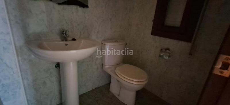 Foto cbc166f2-37d3-46ae-bdd0-944e429d7ffb. Casa adosada en calle ria de solia 9 chalet astillero en Astillero (El)