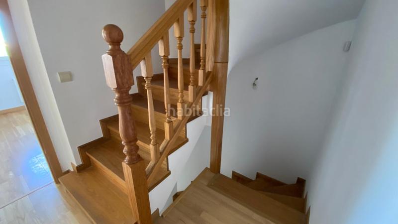 Foto 4219e9f4-d8f2-4556-9500-69871b103de0. Reihenhaus mit parking in Comillas