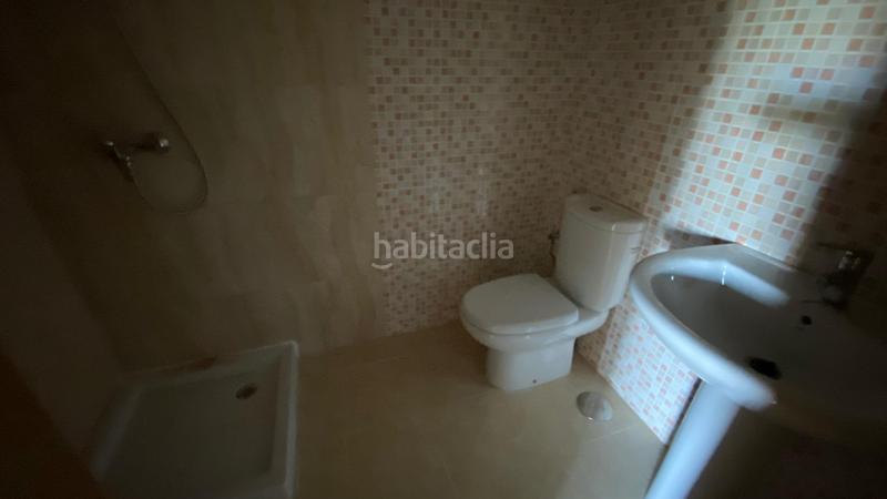 Foto e054afb9-f142-46d8-9ff7-92b932749ba8. Reihenhaus mit parking in Comillas