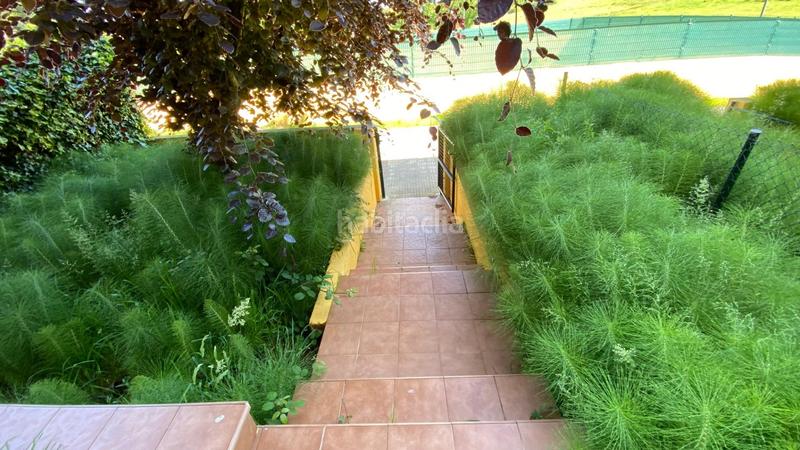 Foto ff0cdd8f-219d-4359-b6d6-c4fd4b23a88f. Reihenhaus mit parking in Comillas