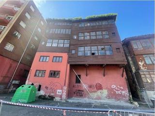 Maison à Quesu el 3. Excelente casa en infiesto