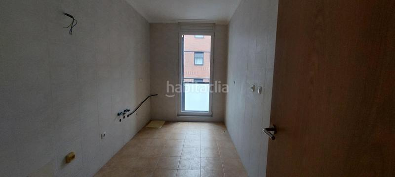 Foto d5356f24-c3ed-476f-b514-4296dd7d6f48. Appartement avec chauffage parking dans Corrales de Buelna (Los)