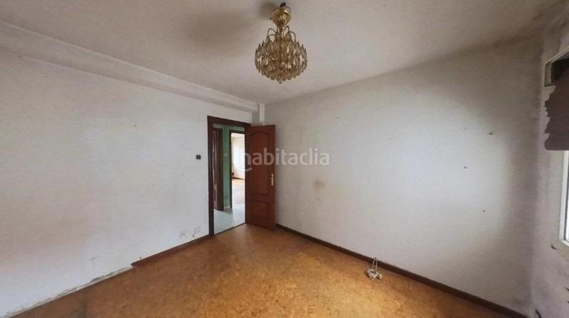 Foto 1f342526-4697-43b4-a6c1-6b539de94ab7. Appartamento in guipuzcoa 70 in Pumarín Gijón