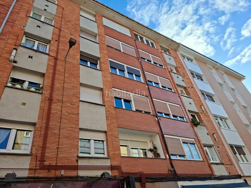 Foto 8a95ca87-4eb2-4fb7-900e-ba80b7b4558f. Appartamento in guipuzcoa 70 in Pumarín Gijón