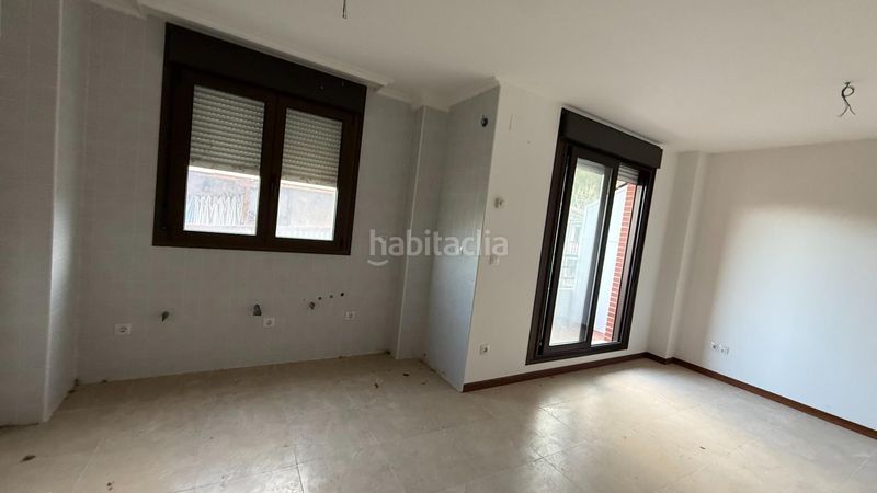 Foto f8f8793e-4b5e-4054-bfe5-b08ef1578b4a. Edifici a canton (el) 24 a Limpias