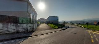 Semi detached house in Barrio menocal. Adosado de 3 dormitorios con gran jardín en requejada