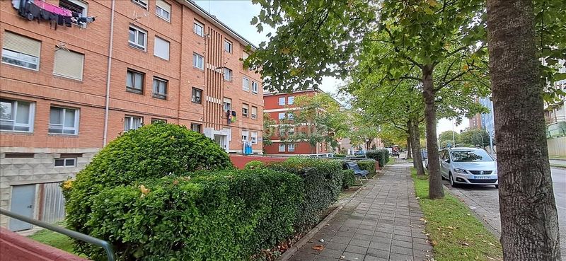 Foto fb05ac2b-4b99-4534-8cd6-9fdef82713c3. Apartamento en jose maria cossio 50 en Alisal - San Román Santander