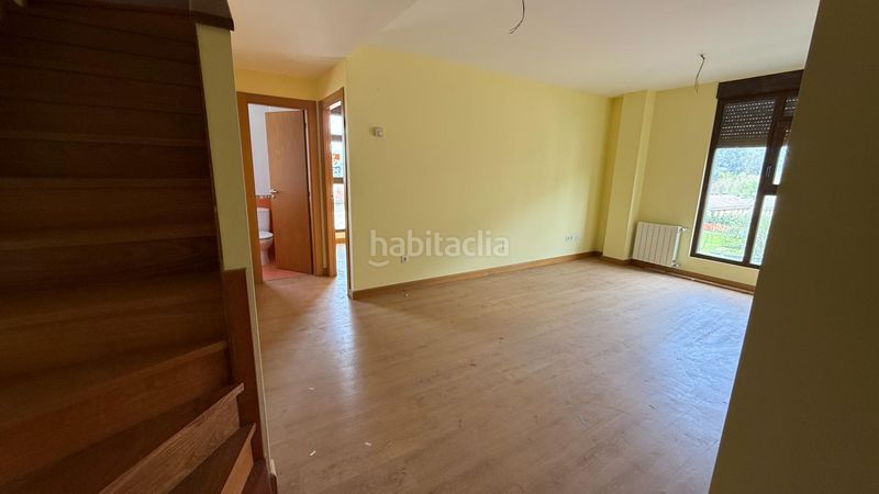 Foto 19e9ffb2-c15c-4c3d-92b3-4c0a02487fdb. Edificio in valles 73 in Reocín