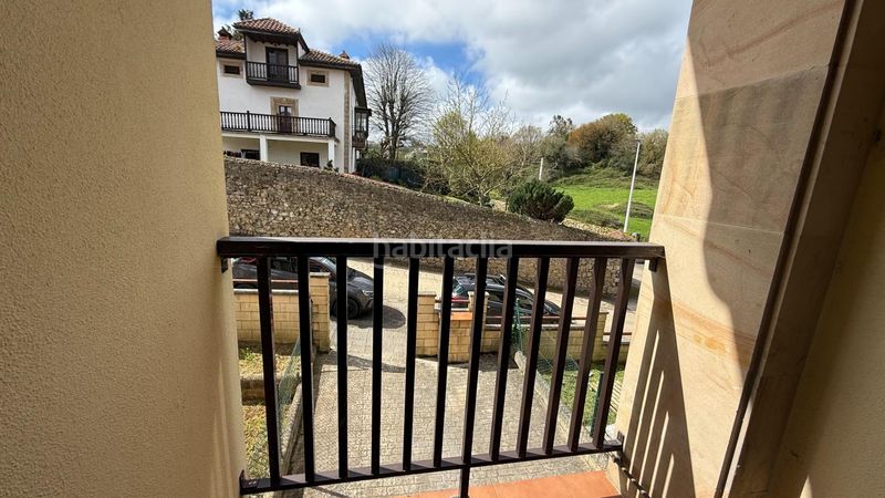 Foto 55c4fe70-a565-4704-8fa7-97d2afbd3abe. Edificio in valles 73 in Reocín