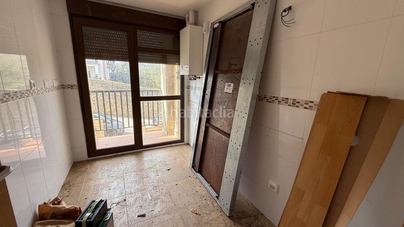 Foto 83190ad2-e70b-43fa-8fa7-5e5fcdcbd74e. Edificio in valles 73 in Reocín