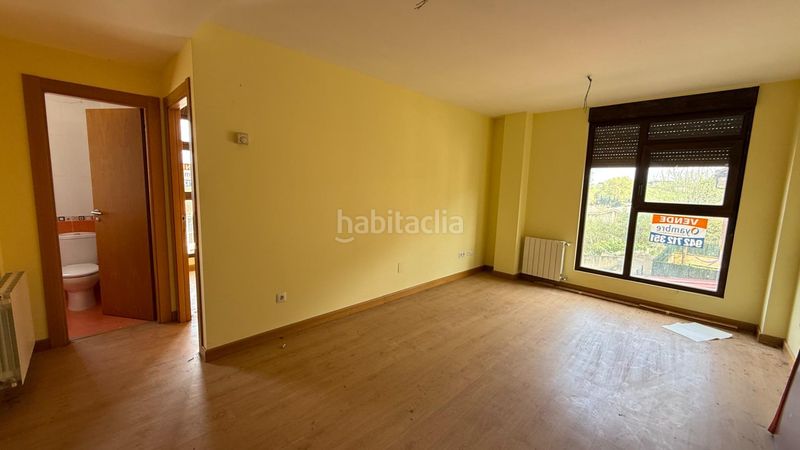 Foto 8efee1f3-2448-4388-a96d-b5f1fdb14b45. Edificio in valles 73 in Reocín