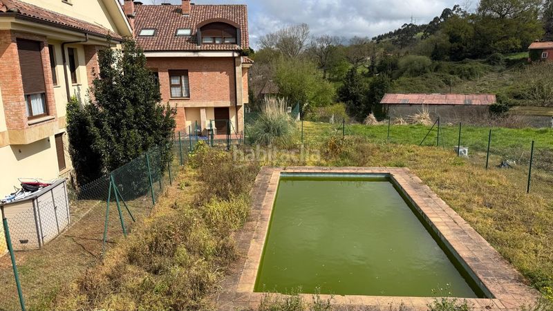 Foto 9722f44d-63fb-4e10-a7a5-54c1d0b2c202. Edificio in valles 73 in Reocín