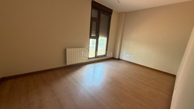 Foto decb6e45-066b-4535-ab35-4042a6b25b97. Edificio in valles 73 in Reocín