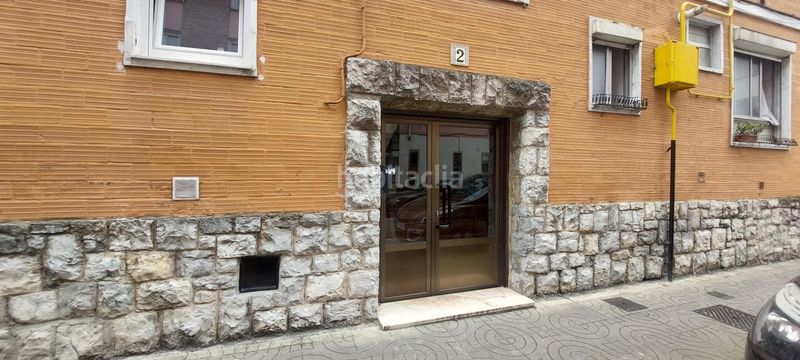 Foto 7688de39-1a73-47ec-91aa-35f4a16662ff. Pis amb calefacció a Inmobiliaria - Barreda Torrelavega