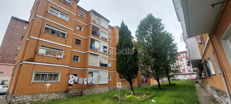 Foto c5c28a83-451e-4e87-a6e6-8f8b5b2218fa. Pis amb calefacció a Inmobiliaria - Barreda Torrelavega