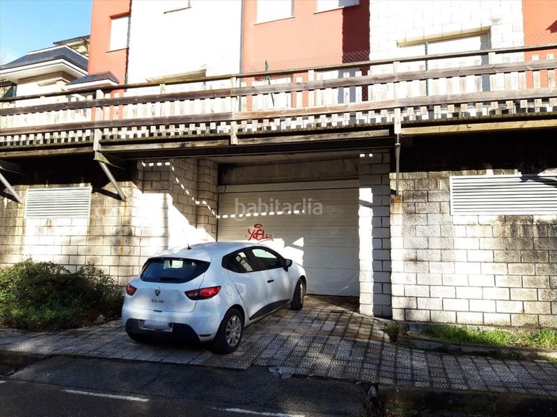 Foto b7063954-f9c4-417d-a49b-99b41e211217. Edificio en bustablado en Arredondo
