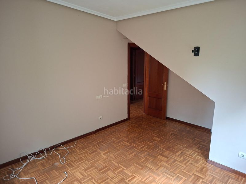 Foto 1b9fec18-3d8e-4f99-87e2-84c9f25af994. Dúplex amb calefacció a La Villa - Bazuelo Mieres