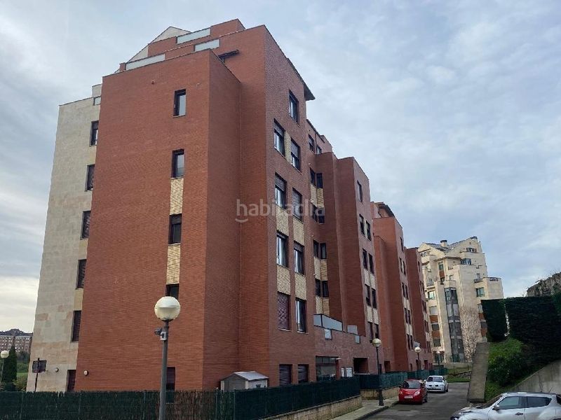 Foto 65dd3237-d330-4fcc-b6d4-f783939c5166. Pis amb aparcament a Monte Santander