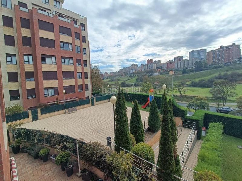 Foto 899dbee0-9229-4971-bb50-d1105f5bef4d. Pis amb aparcament a Monte Santander