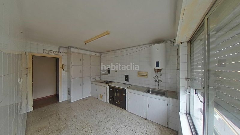Foto 3df79a98-ead1-49f2-9d3e-46e09d530d1c. Apartament a Lena