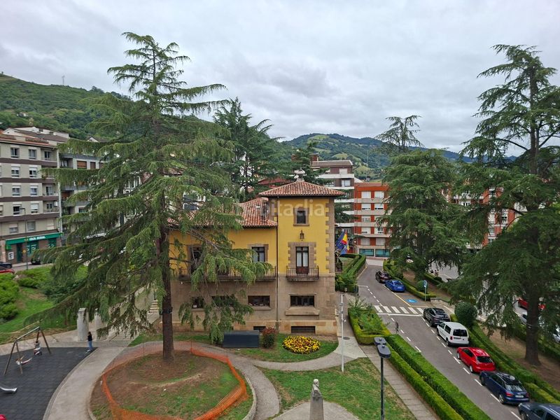 Foto 9629e578-e7d3-49af-8940-846ff7c9b7ef. Apartament a Lena