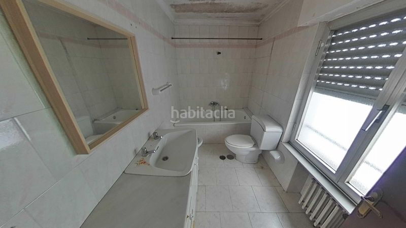 Foto 9cbdd57b-88e3-48b0-bf8b-8f3bf8c78a43. Apartament a Lena