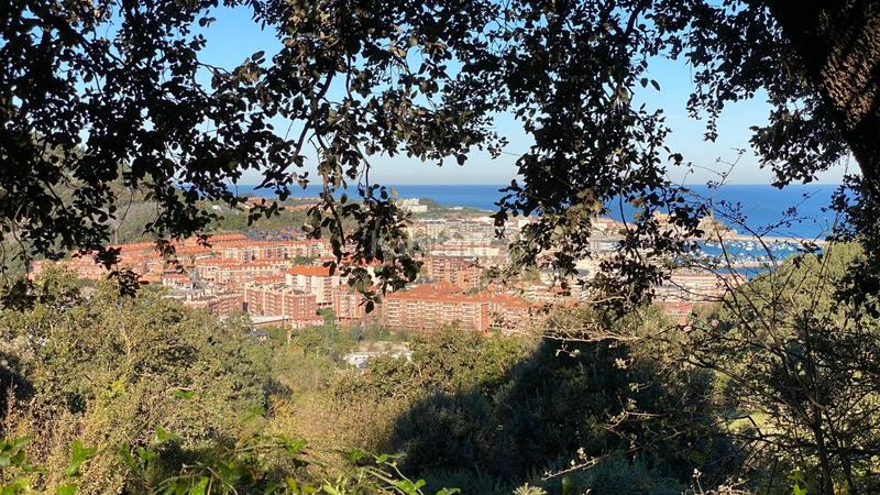 Foto 2a6cddc4-1e79-44eb-ad11-fa654e513cdd. Landgut in Cotolino Castro - Urdiales