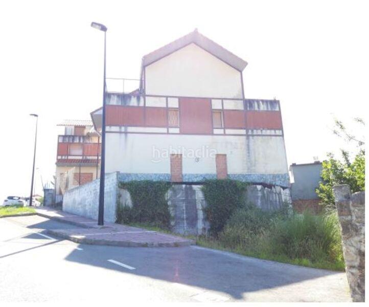 Foto 6c2edb65-11ad-40d7-a5a8-ed9c032e2a69. Edificio promoción para inversores en Cartes