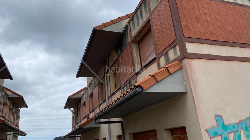 Foto d37c64ed-1407-43ce-95f1-0dd8742de468. Edificio promoción para inversores en Cartes