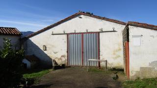 Nau industrial  Camijanes. Nave con parcela